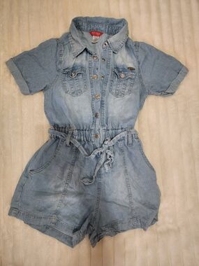 GUESS Girls Size 10 Lyocell Chambray Romper Light Wash Belted